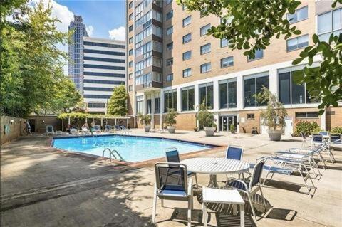 Heart Downtown! City View Onsite Parking! King Bed Lm807 Atlanta Buitenkant foto