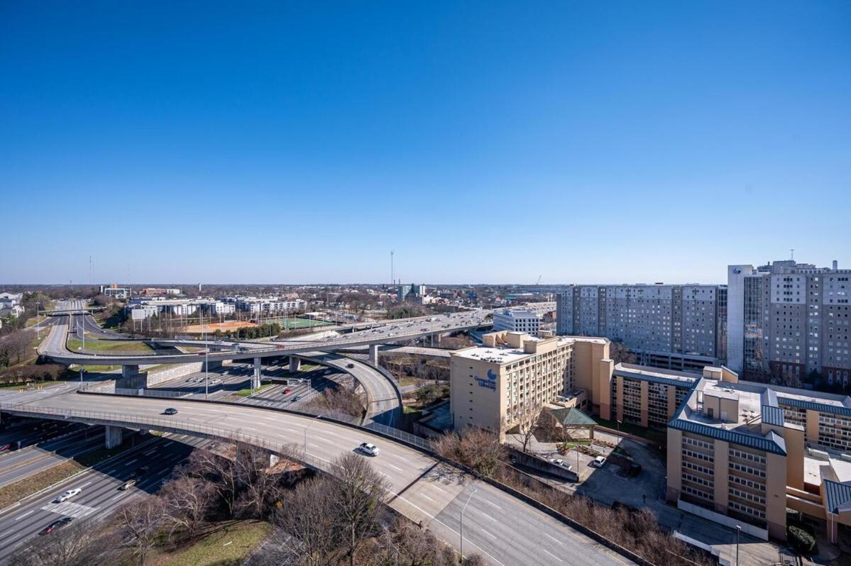 Heart Downtown! City View Onsite Parking! King Bed Lm807 Atlanta Buitenkant foto